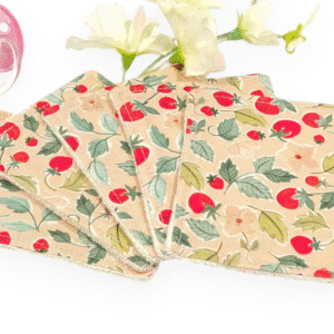 Lingettes réutilisables bébé en coton bio GOTS, ultra douces et écologiques. Pack 5 pièces prêt à chouchouter la peau fragile.