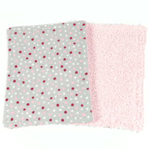 Venez découvrir mon Papier toilette en tissu rose de coton Biologique, lavable et réutilisable. Il est plus doux et plus absorbant que le papier ordinaire.