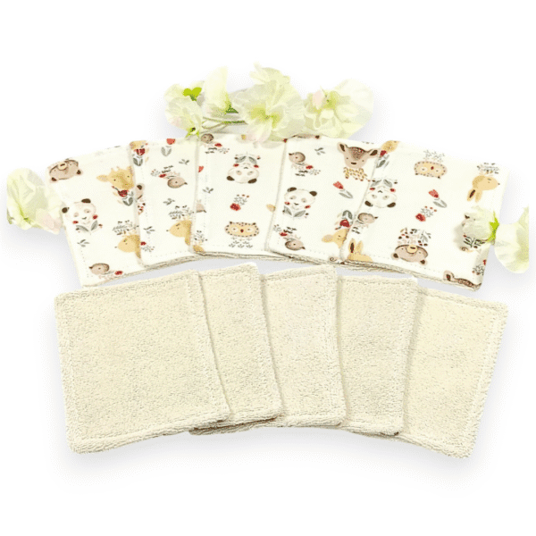 Coffret lingettes bébé en coton bio GOTS : 10 lingettes réutilisables zéro déchet, douces, durables et faciles à entretenir en machine.